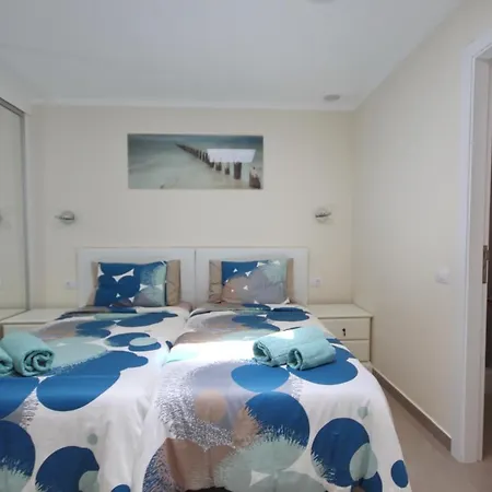 Vila Amazing 5-bedroom In *