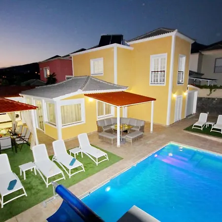 Amazing 5-bedroom In * Costa Adeje (Tenerife)